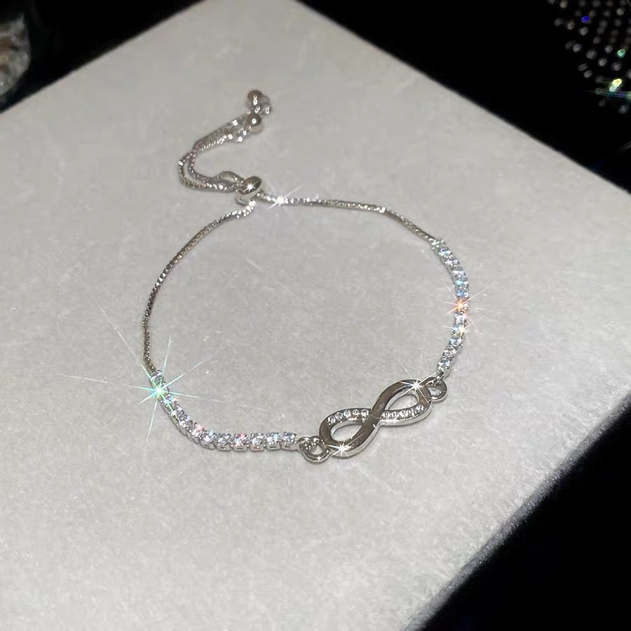 Forever Loop Heart Zircon Bracelet